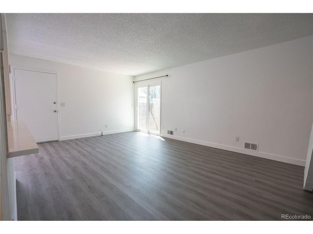9901 E Evans Ave C-17, Aurora, CO 80247