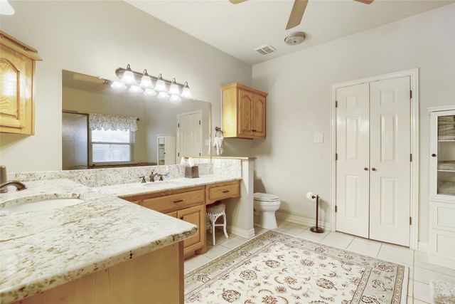 1573 Oak Bend Drive, Kaufman, TX 75142