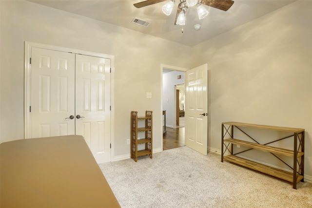 1573 Oak Bend Drive, Kaufman, TX 75142