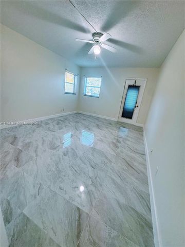 8000 Lagos De Campo Blvd A-105, Tamarac, FL 33321