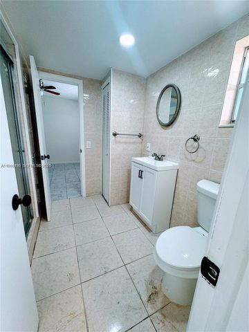 8000 Lagos De Campo Blvd A-105, Tamarac, FL 33321