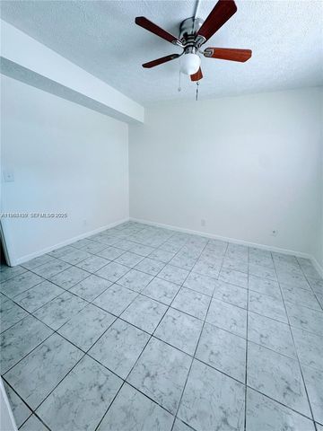 8000 Lagos De Campo Blvd A-105, Tamarac, FL 33321