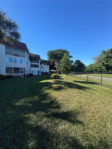 8000 Lagos De Campo Blvd A-105, Tamarac, FL 33321