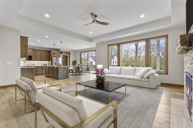433 Evensong Way, Green Lake, WI 54941