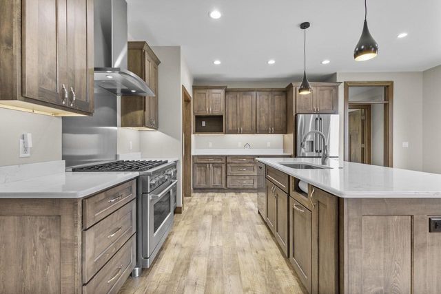 433 Evensong Way, Green Lake, WI 54941