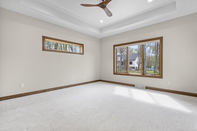433 Evensong Way, Green Lake, WI 54941