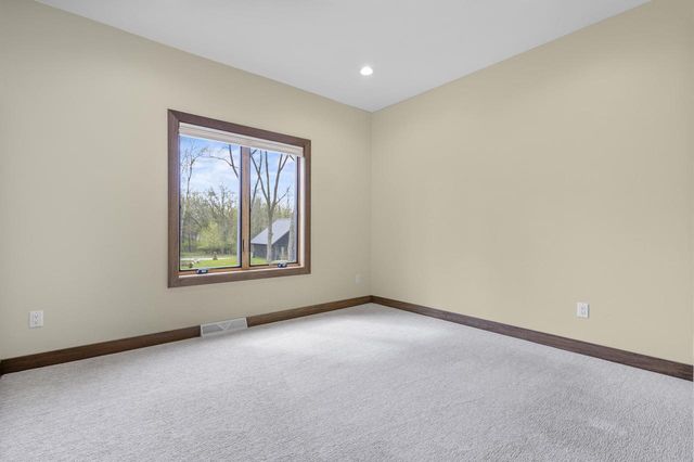433 Evensong Way, Green Lake, WI 54941