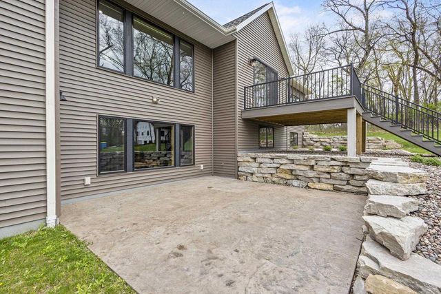 433 Evensong Way, Green Lake, WI 54941