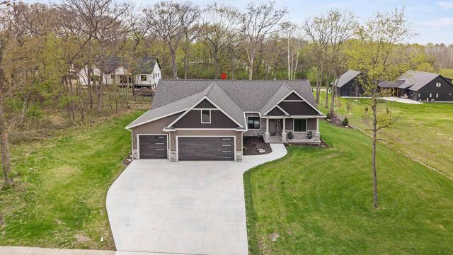 433 Evensong Way, Green Lake, WI 54941