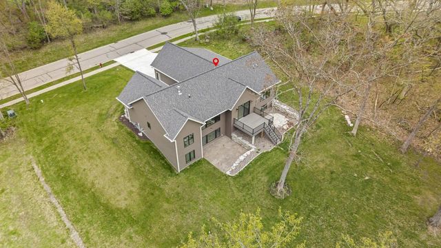 433 Evensong Way, Green Lake, WI 54941