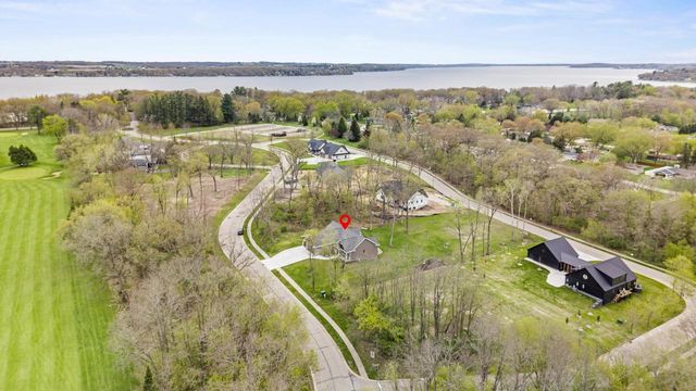 433 Evensong Way, Green Lake, WI 54941