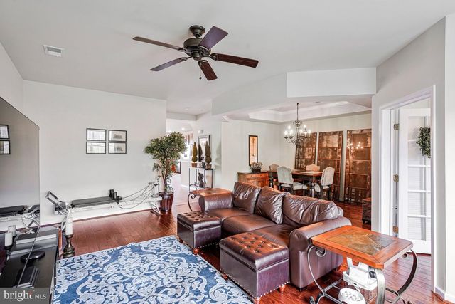 43668 MCDOWELL SQ, Leesburg, VA 20176