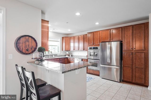 43668 MCDOWELL SQ, Leesburg, VA 20176