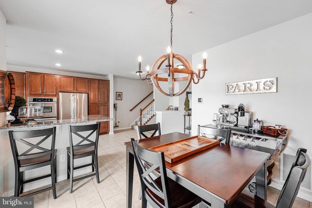 43668 MCDOWELL SQ, Leesburg, VA 20176