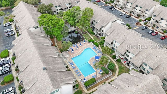15 Deallyon Ave Apt 100, Hilton Head Island, SC 29928