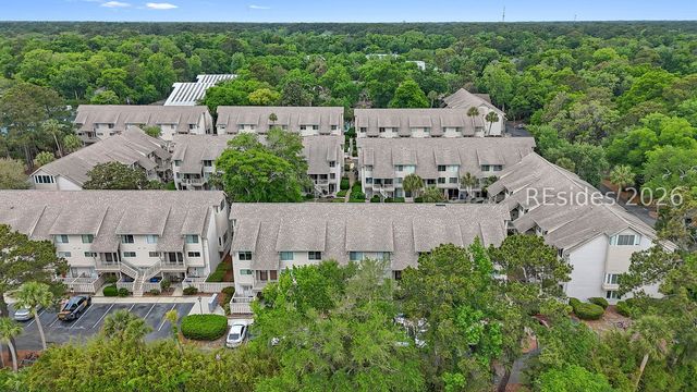 15 Deallyon Ave Apt 100, Hilton Head Island, SC 29928