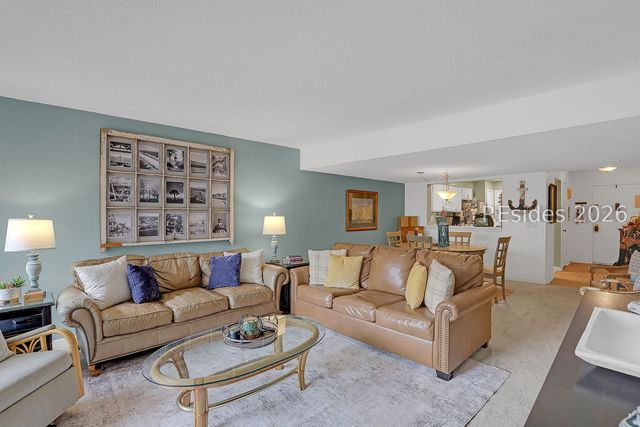 15 Deallyon Ave Apt 100, Hilton Head Island, SC 29928
