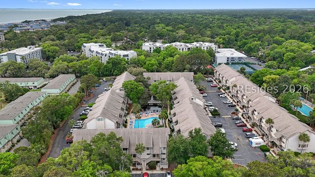 15 Deallyon Ave Apt 100, Hilton Head Island, SC 29928