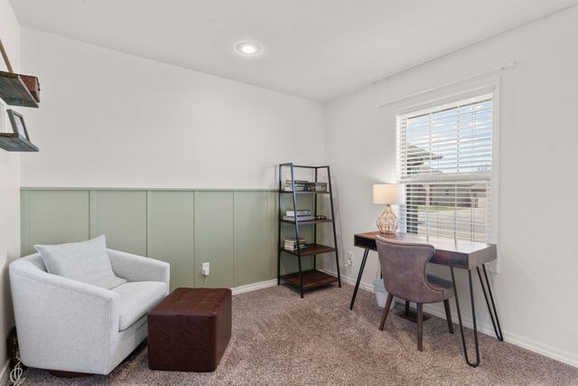 696 N Montego Street, Nixa, MO 65714