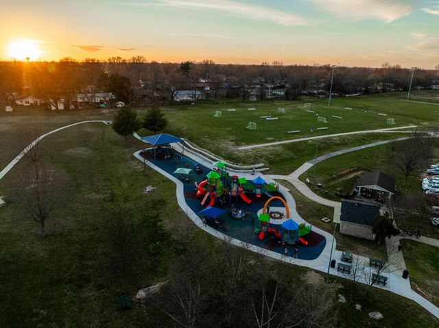 696 N Montego Street, Nixa, MO 65714