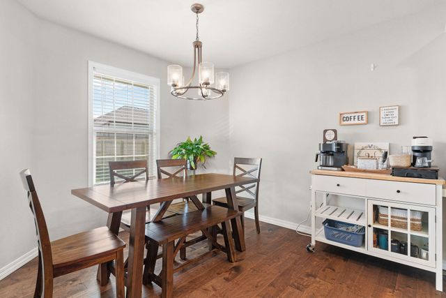 696 N Montego Street, Nixa, MO 65714