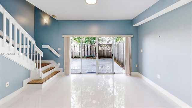 10210 SW 154th Place 111, Miami, FL 33196
