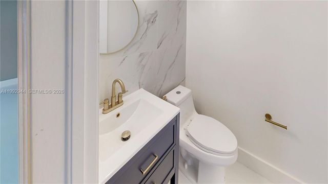 10210 SW 154th Place 111, Miami, FL 33196