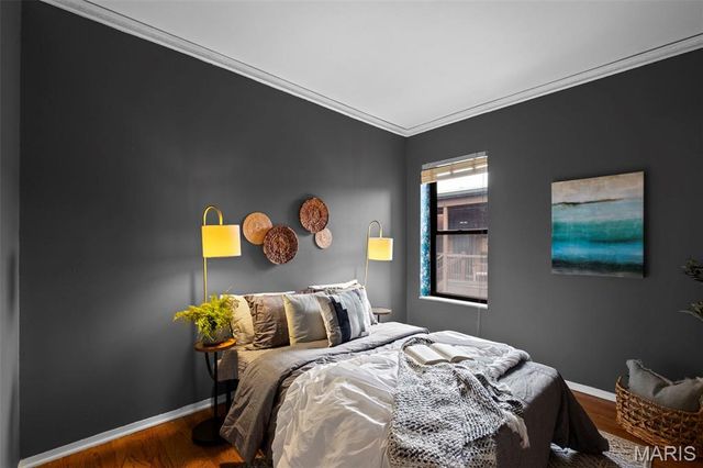 377 N Taylor Avenue 3N, St Louis, MO 63108