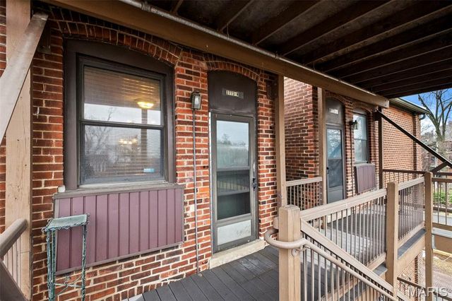 377 N Taylor Avenue 3N, St Louis, MO 63108