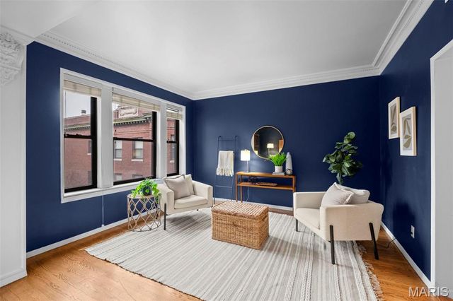 377 N Taylor Avenue 3N, St Louis, MO 63108