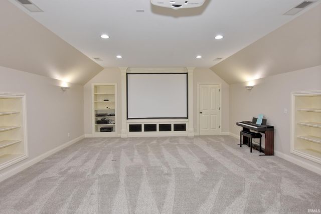 1528 Victoria Green Boulevard, Evansville, IN 47715