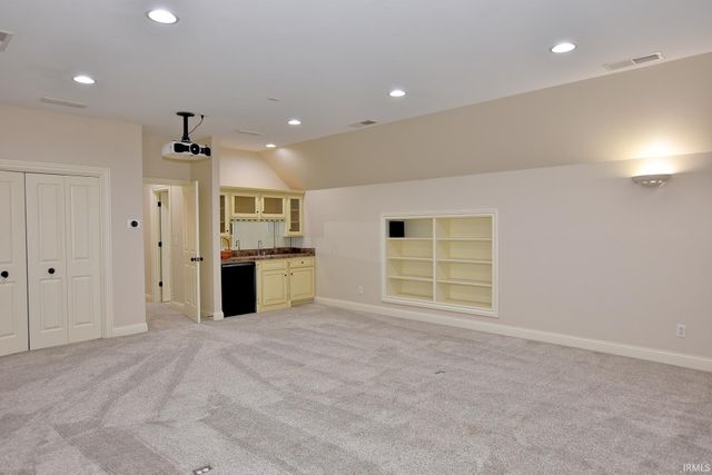 1528 Victoria Green Boulevard, Evansville, IN 47715