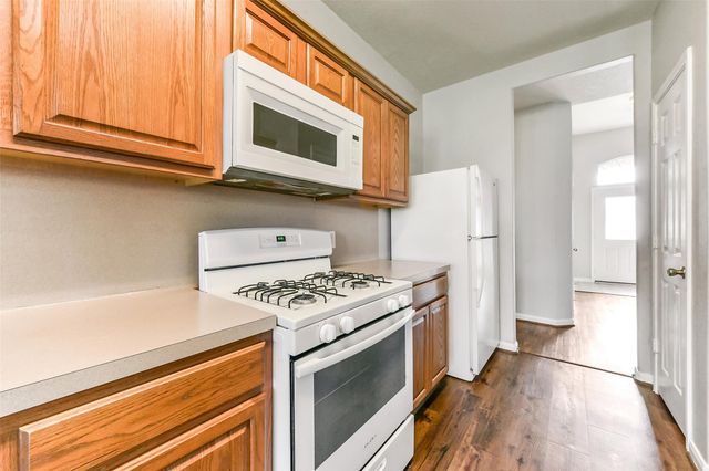 3863 Silverhawk Drive, Katy, TX 77449