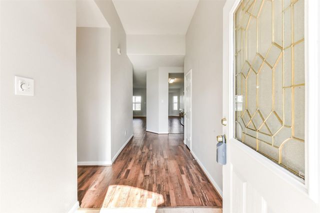 3863 Silverhawk Drive, Katy, TX 77449