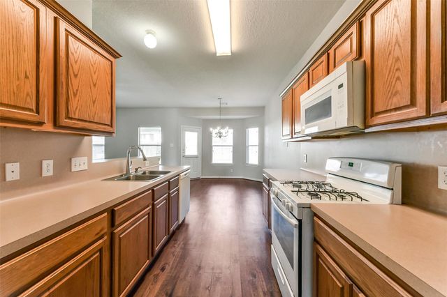 3863 Silverhawk Drive, Katy, TX 77449