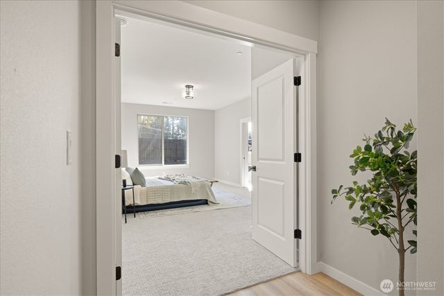 135 SE Airedale Ave, La Center, WA 98629
