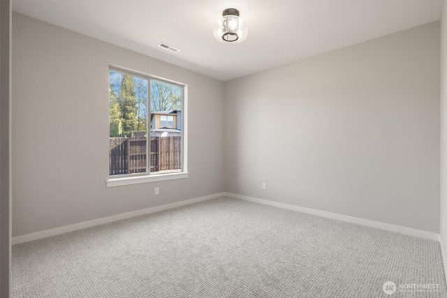 135 SE Airedale Ave, La Center, WA 98629