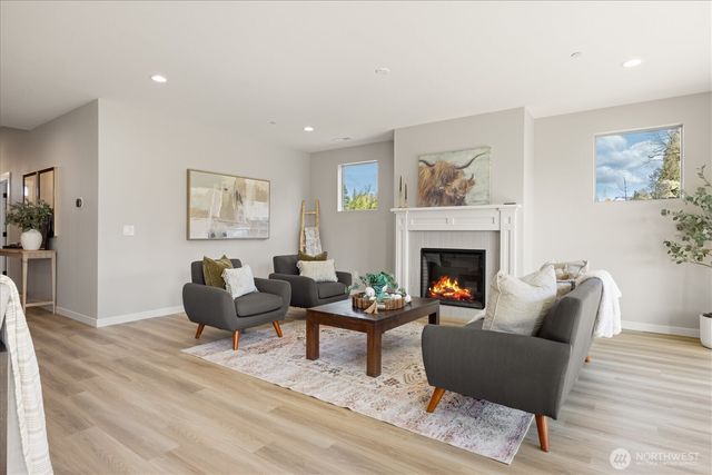 135 SE Airedale Ave, La Center, WA 98629