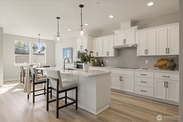 135 SE Airedale Ave, La Center, WA 98629