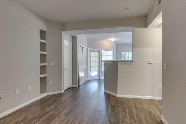 2320 Gracy Farms LN 614, Austin, TX 78758