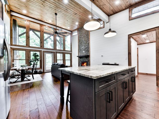 312 Campbell Camp Circle, Blue Ridge, GA 30513