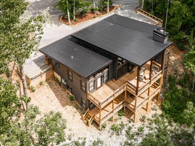 312 Campbell Camp Circle, Blue Ridge, GA 30513