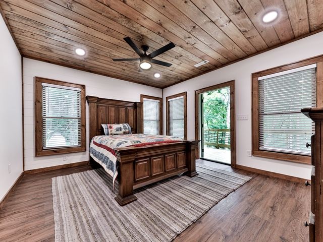 312 Campbell Camp Circle, Blue Ridge, GA 30513