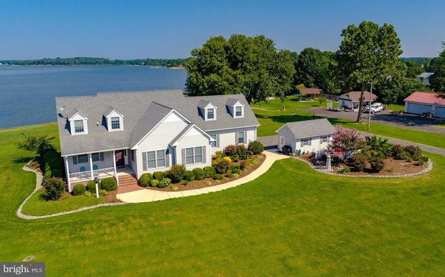 37668 WATERLOO RD, Coltons Point, MD 20626