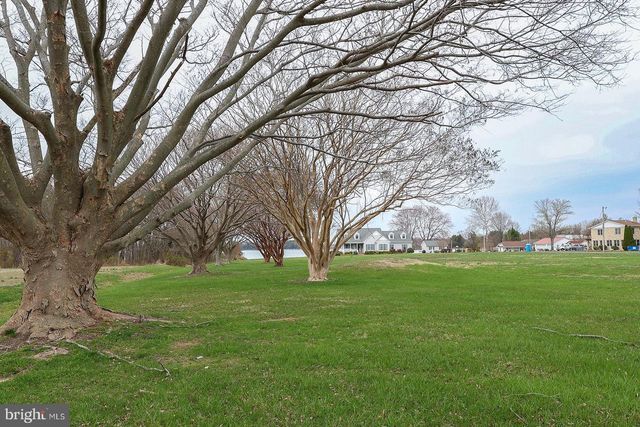 37668 WATERLOO RD, Coltons Point, MD 20626