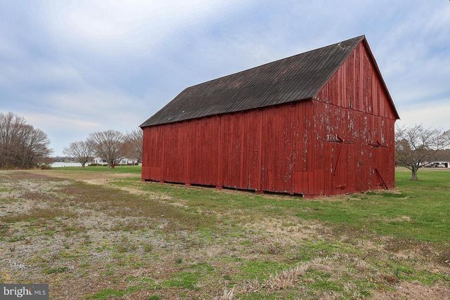 37668 WATERLOO RD, Coltons Point, MD 20626