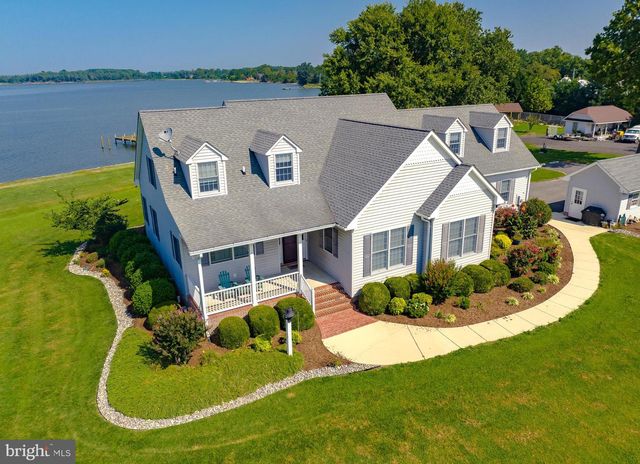 37668 WATERLOO RD, Coltons Point, MD 20626