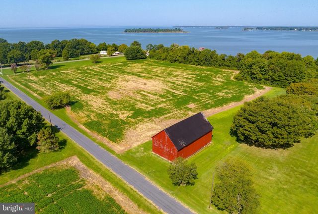 37668 WATERLOO RD, Coltons Point, MD 20626