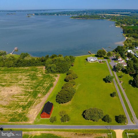 37668 WATERLOO RD, Coltons Point, MD 20626