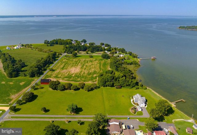 37668 WATERLOO RD, Coltons Point, MD 20626
